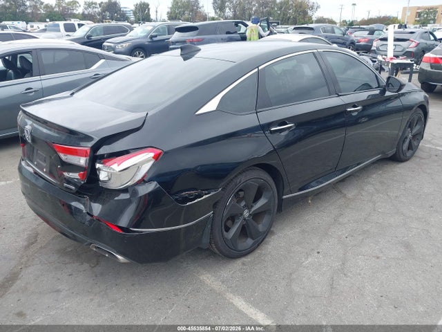 Honda Accord Touring 2018 1HGCV1F99JA010601 Image 4
