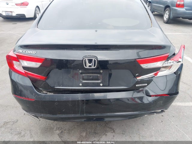 Honda Accord Touring 2018 1HGCV1F99JA010601 Image 6
