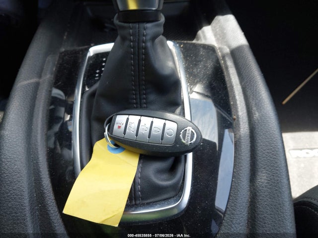 JN8AT2MT2LW010790 Nissan Rogue Sv Fwd