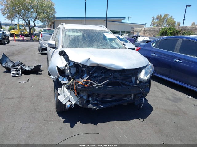 JN8AT2MT2LW010790 Nissan Rogue Sv Fwd
