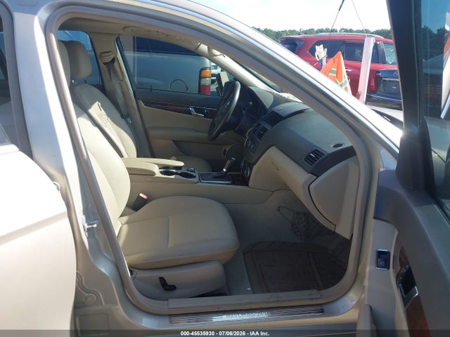 45535930 :رقم المزاد ، WDDGF5EB9BR136510 vin ، 2011 Mercedes-benz C 300 Sport مزاد بيع