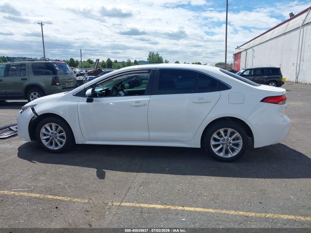 Toyota Corolla Xle 2022 5YFFPMAE3NP293526 Image 15