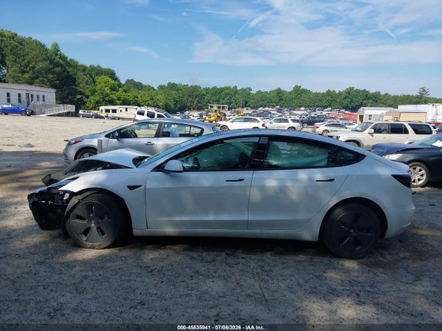 Tesla Model 3 Standard Range Plus Rear-wheel Drive 2021 5YJ3E1EAXMF981905 Image 12
