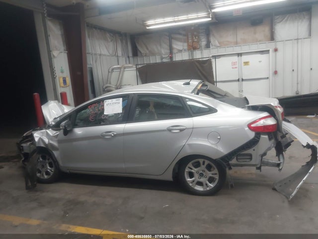 Ford FIESTA SE 2016 3FADP4BJ0GM183570 Image 13