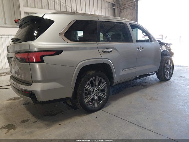 Toyota Sequoia Capstone 2024 7SVAAABA9RX038026 Image 4