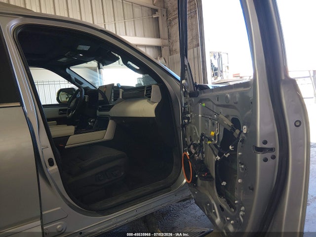 Toyota Sequoia Capstone 2024 7SVAAABA9RX038026 Image 5
