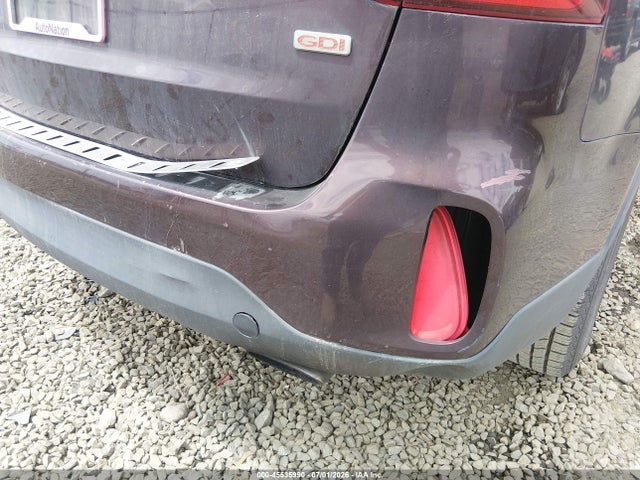 KIA SORENTO LX 2015 5XYKT3A6XFG621883 Image 13