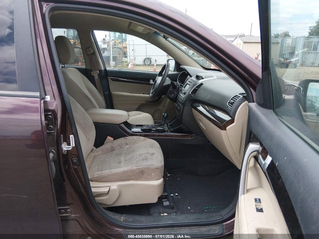 KIA SORENTO LX 2015 5XYKT3A6XFG621883 Image 5