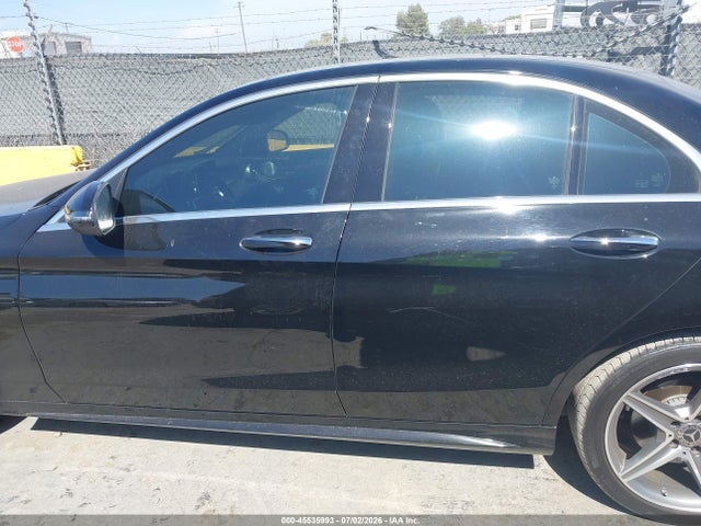 Mercedes-Benz C 300 2018 WDDWF4JB4JR409749 Image 15