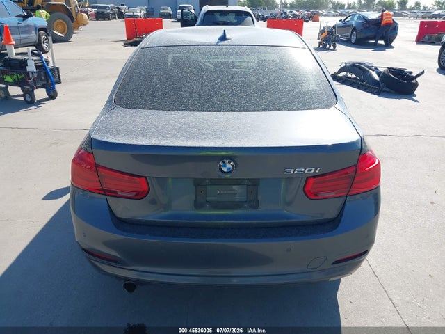 Aukcja sprzedaży 2017 Bmw 320i, vin: WBA8E1G55HNU15192, numer aukcji: 45536005