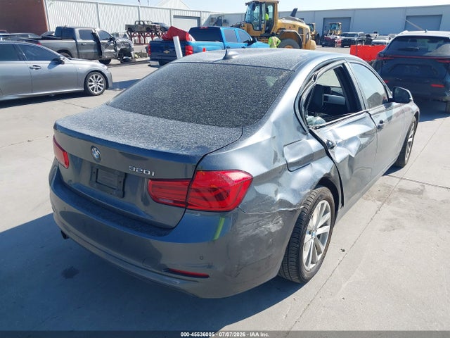 Aukcja sprzedaży 2017 Bmw 320i, vin: WBA8E1G55HNU15192, numer aukcji: 45536005