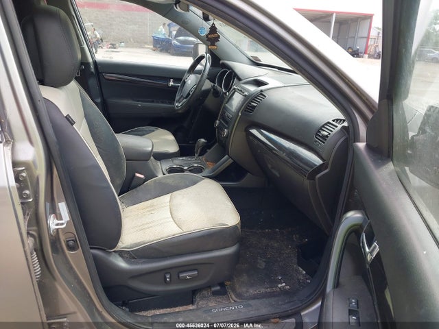 45536024 :رقم المزاد ، 5XYKWDA24CG255635 vin ، 2012 Kia Sorento Sx V6 مزاد بيع