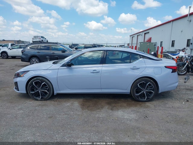 1N4BL4CV5SN303866 Nissan Altima Sr Fwd