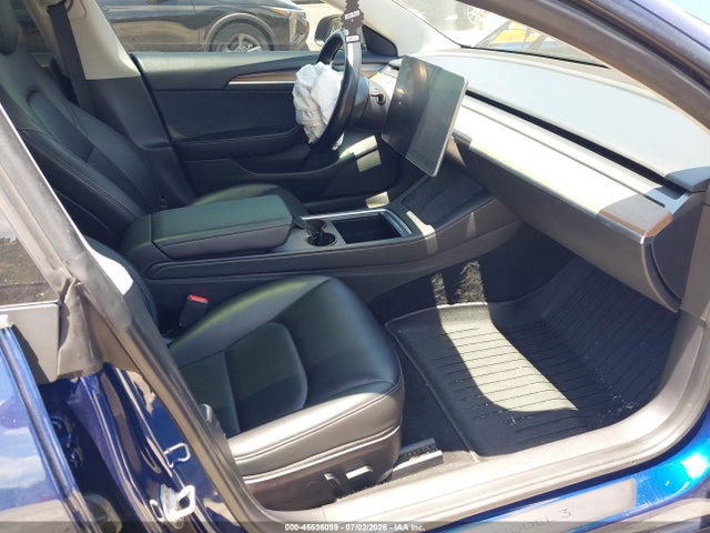 Продажа на аукционе авто 2023 Tesla Model 3 Rear-wheel Drive, vin: 5YJ3E1EA5PF422394, номер лота: 45536099