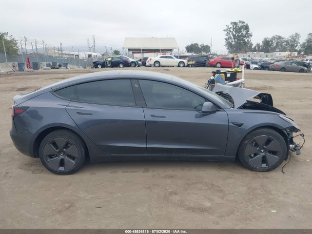 Tesla Model 3 Rear-wheel Drive 2023 5YJ3E1EA4PF620643 Image 13