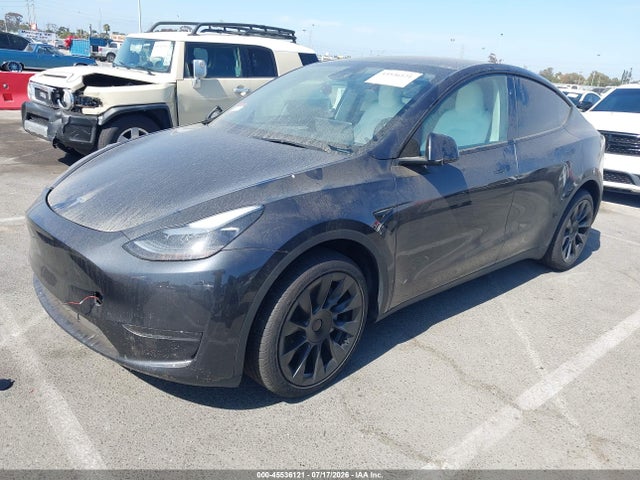 45536121 :رقم المزاد ، 7SAYGDED6SF232840 vin ، 2025 Tesla Model Y Long Range Dual Motor Rear-wheel Drive مزاد بيع