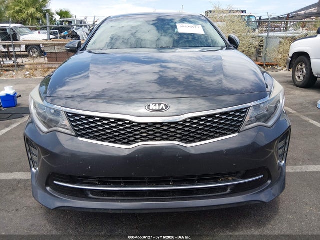 KIA Optima S 2018 5XXGT4L32JG254960 Image 12