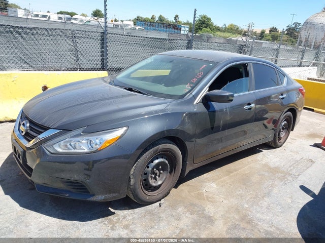 Nissan Altima 2.5 S 2018 1N4AL3AP9JC155256 Image 2