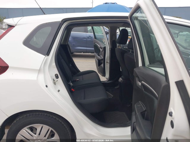 Honda FIT LX 2018 3HGGK5H40JM735252 Image 8