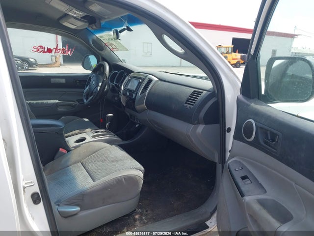 Toyota Tacoma Base V6 2014 3TMLU4ENXEM139005 Image 5