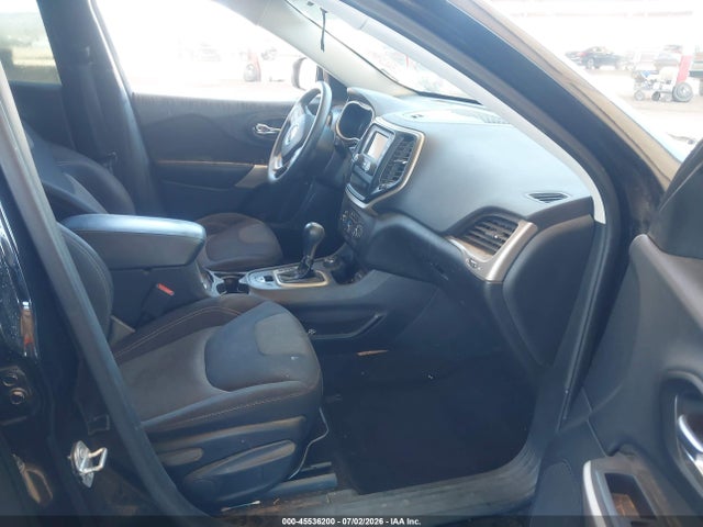 Jeep Cherokee Latitude 4x4 2018 1C4PJMCB7JD528824 Image 5