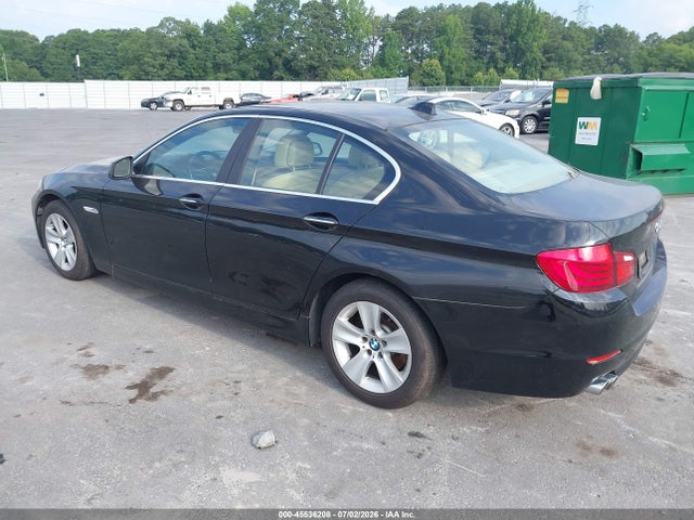45536208 :رقم المزاد ، WBAFR1C5XBC738576 vin ، 2011 Bmw 528i مزاد بيع