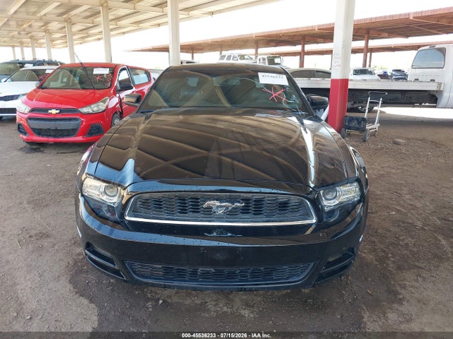 1ZVBP8AM2E5260377 Ford Mustang V6 Premium