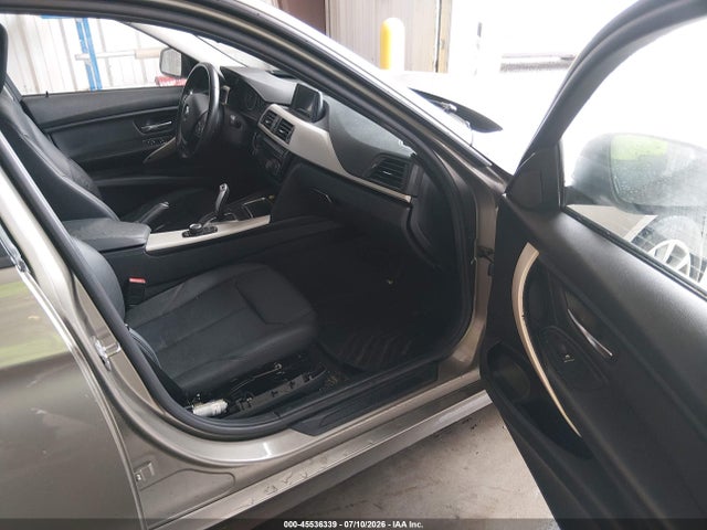 Aukcja sprzedaży 2016 Bmw 320i Xdrive, vin: WBA8A3C56GK551358, numer aukcji: 45536339
