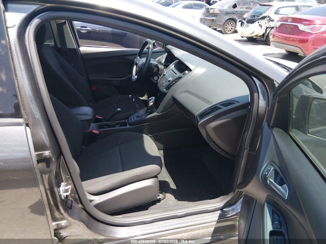 Ford FOCUS SE 2016 1FADP3K20GL237891 Image 5
