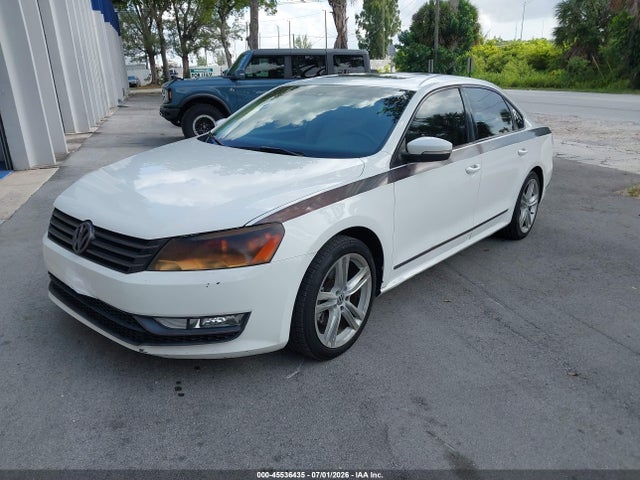 Продаж на аукціоні авто 2015 Volkswagen Passat 1.8t Se, vin: 1VWBS7A34FC065152, номер лоту: 45536435