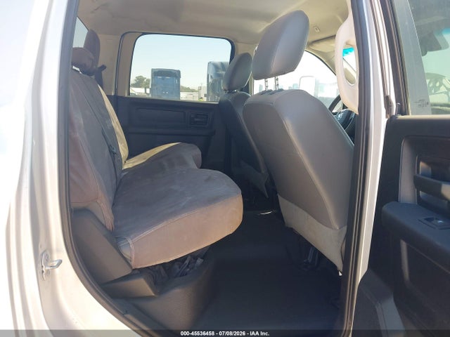 45536458 :رقم المزاد ، 3C7WRNFL1HG520314 vin ، 2017 Ram 5500 Chassis Tradesman/slt/laramie مزاد بيع