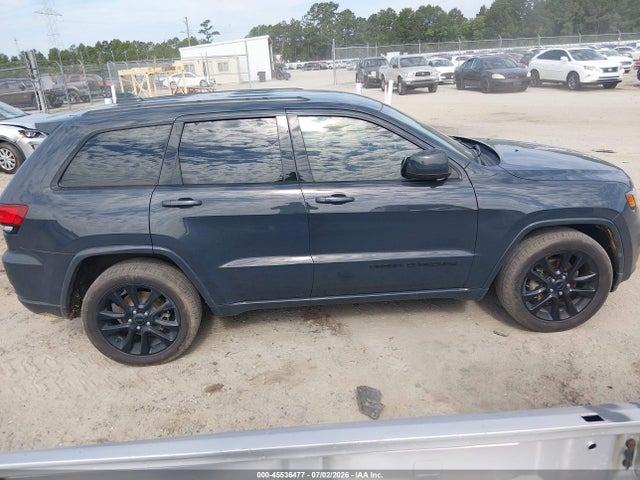 45536477 :رقم المزاد ، 1C4RJEAGXJC212417 vin ، 2018 Jeep Grand Cherokee Altitude 4x2 مزاد بيع