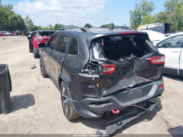 45536692 :رقم المزاد ، 1C4PJMBS0HW612791 vin ، 2017 Jeep Cherokee Trailhawk مزاد بيع