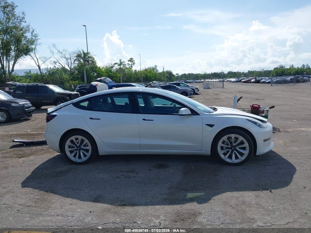 Tesla Model 3 Long Range Dual Motor All-wheel Drive 2022 5YJ3E1EB4NF312698 Image 12