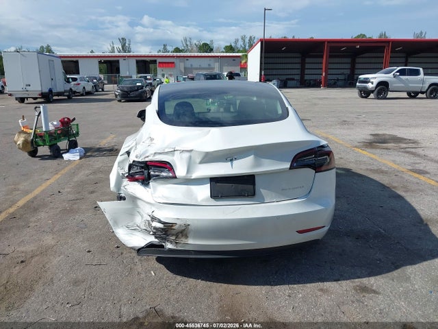 Tesla Model 3 Long Range Dual Motor All-wheel Drive 2022 5YJ3E1EB4NF312698 Image 15