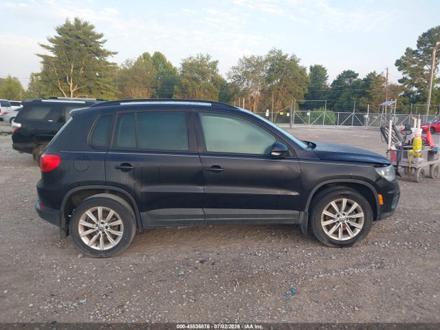 WVGAV7AX1FW567166 Volkswagen TIGUAN SE