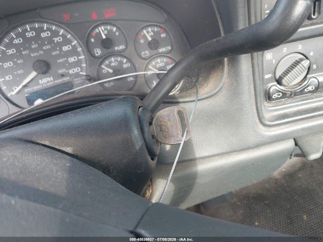 Auction sale of the 2002 Gmc Sierra 1500 Sierra Ht/sl/sle/standard, vin: 1GTEC14V12Z264951, lot number: 45536937