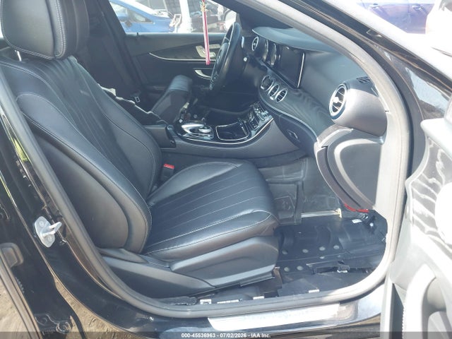 Продажа на аукционе авто 2017 Mercedes-benz E 300 4matic, vin: WDDZF4KB3HA079140, номер лота: 45536963