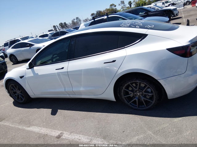 45537009 :رقم المزاد ، 5YJ3E1EA9NF309299 vin ، 2022 Tesla Model 3 Rear-wheel Drive مزاد بيع