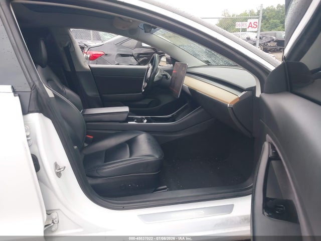Продаж на аукціоні авто 2018 Tesla Model 3 Long Range/mid Range, vin: 5YJ3E1EA3JF153240, номер лоту: 45537022
