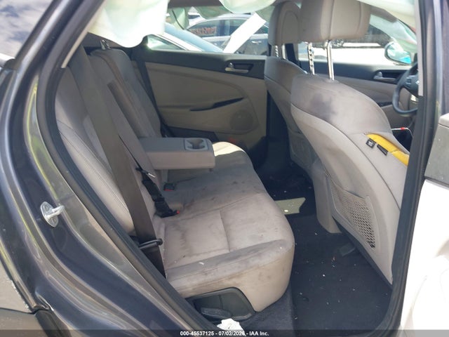 Hyundai TUCSON SE 2018 KM8J2CA49JU769264 Image 8