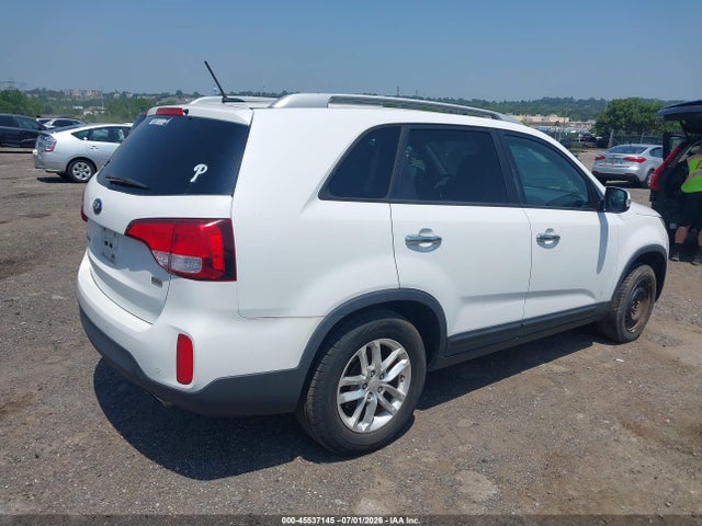 45537145 :رقم المزاد ، 5XYKT3A62FG644400 vin ، 2015 Kia Sorento Lx مزاد بيع