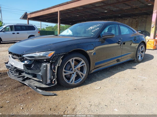 45537161 :رقم المزاد ، WAUFJBFW5R7001788 vin ، 2024 Audi E-tron Gt Premium Plus Quattro مزاد بيع