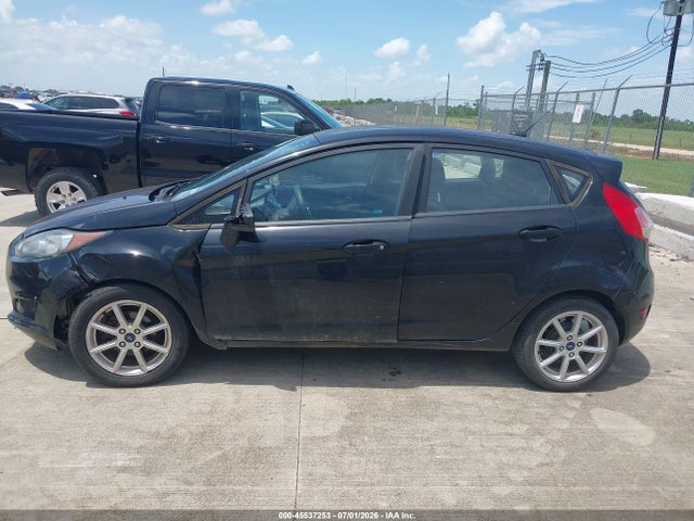 45537253 :رقم المزاد ، 3FADP4EJ6KM105752 vin ، 2019 Ford Fiesta Se مزاد بيع