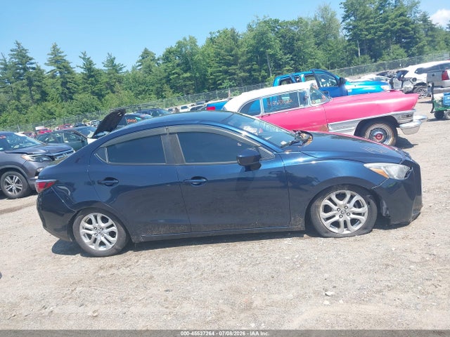 3MYDLBYV3HY147646 Toyota YARIS IA