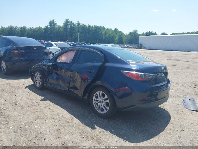 3MYDLBYV3HY147646 Toyota YARIS IA