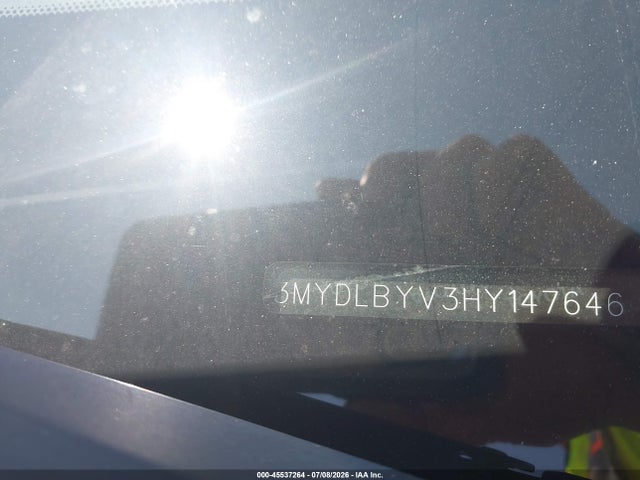 3MYDLBYV3HY147646 Toyota YARIS IA