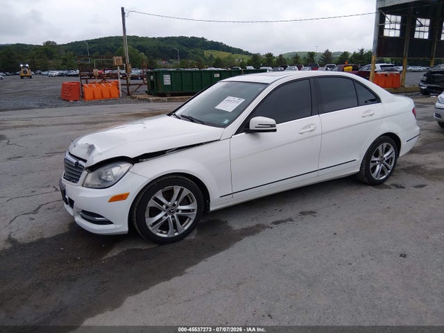 45537273 :رقم المزاد ، WDDGF8AB7DR281331 vin ، 2013 Mercedes-benz C 300 Luxury 4matic مزاد بيع