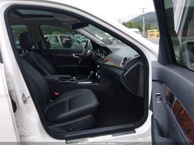 45537273 :رقم المزاد ، WDDGF8AB7DR281331 vin ، 2013 Mercedes-benz C 300 Luxury 4matic مزاد بيع