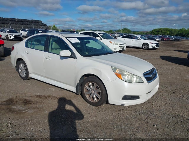 2011 Subaru Legacy 2.5i Premium მანქანა იყიდება აუქციონზე, vin: 4S3BMBG65B3215359, აუქციონის ნომერი: 45537315